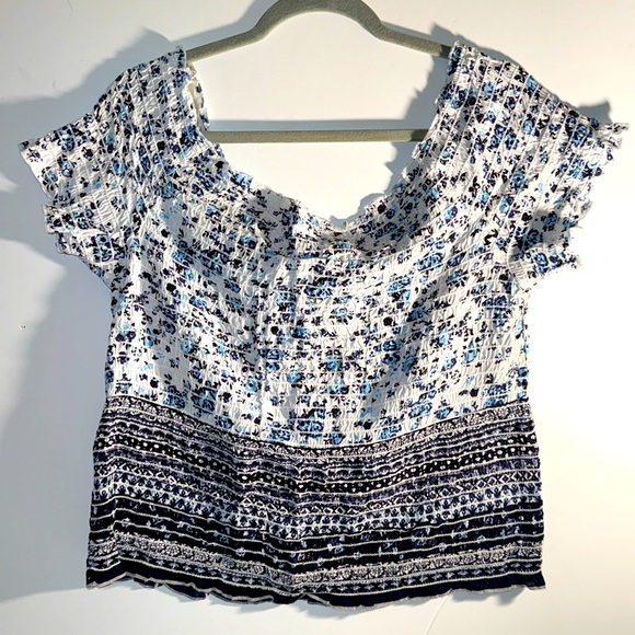 Planet Gold Blue and White Floral Print Gathered off the shoulder top new - Picture 1 of 2